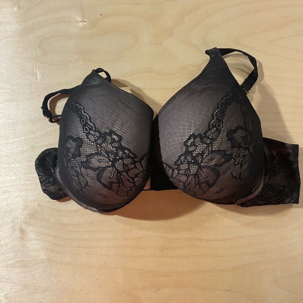 Secret Treasures Black Floral Lace Underwire Bra 42C (PQ)